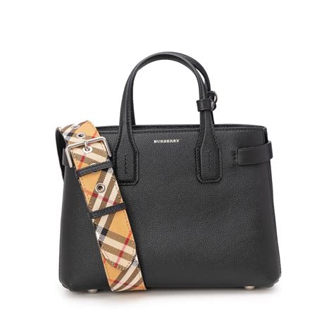 burberry handbags website.